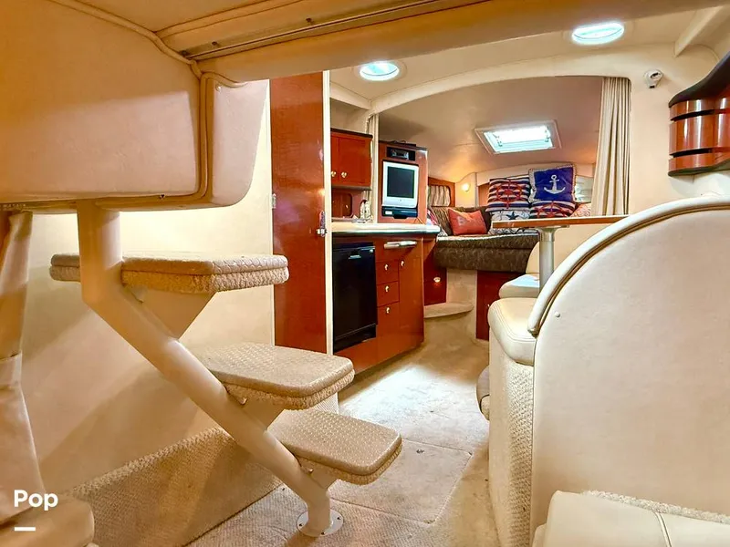 Slide: The Image of Sea Ray 300 Sundancer 2004 - 15820009