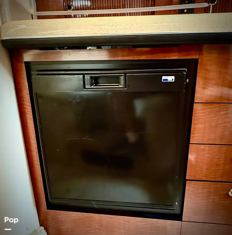 Slide: The Image of Sea Ray 300 Sundancer 2004 - 15820033