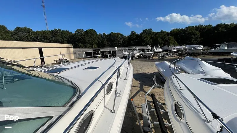 Slide: The Image of Sea Ray 370 Express Cruiser 1994 - 15892272