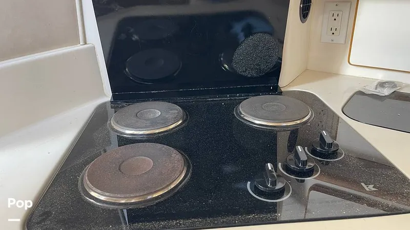 Slide: The Image of Sea Ray 370 Express Cruiser 1994 - 15892290