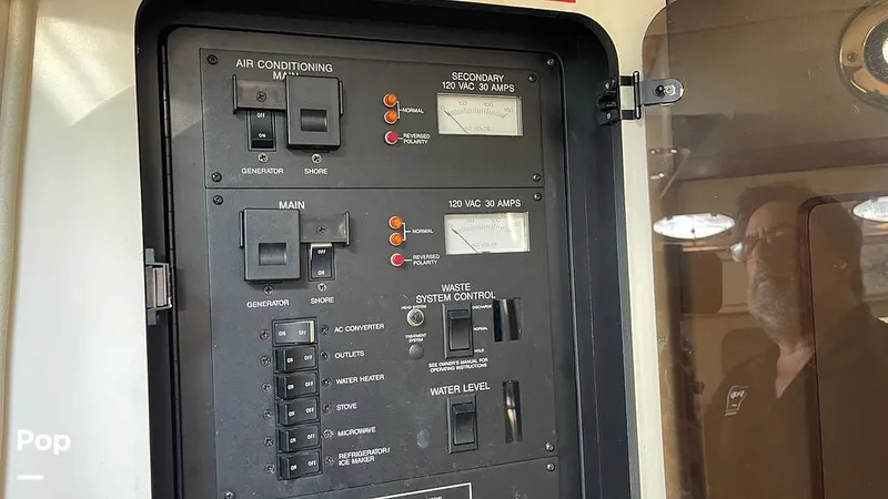 Slide: The Image of Sea Ray 370 Express Cruiser 1994 - 15892235