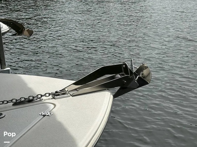 Slide: The Image of Sea Fox Commander 286 2010 - 15815207