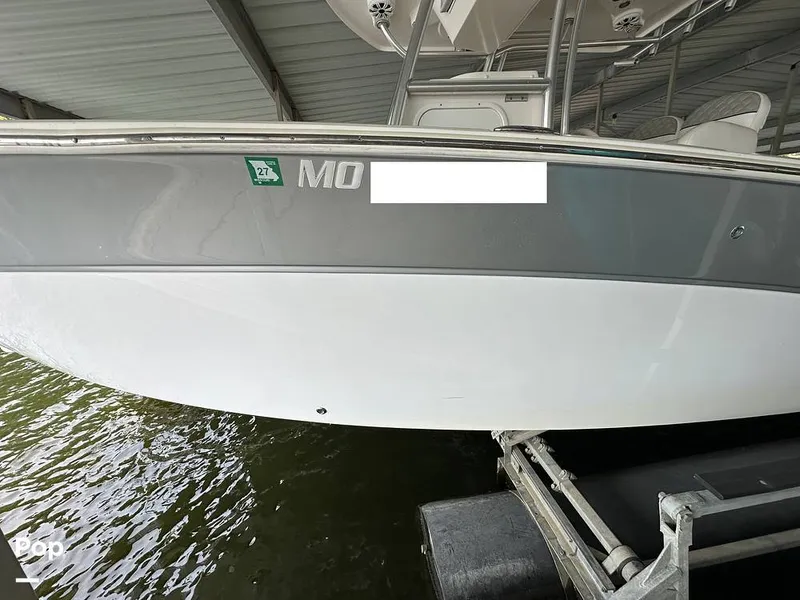 Slide: The Image of Sea Fox Commander 286 2010 - 15815213