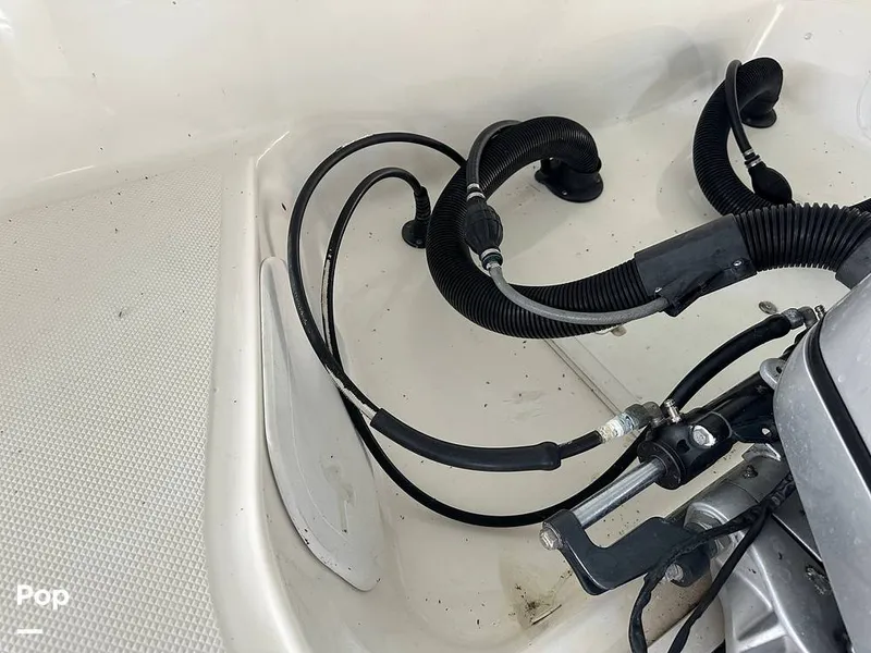 Slide: The Image of Sea Fox Commander 286 2010 - 15815225