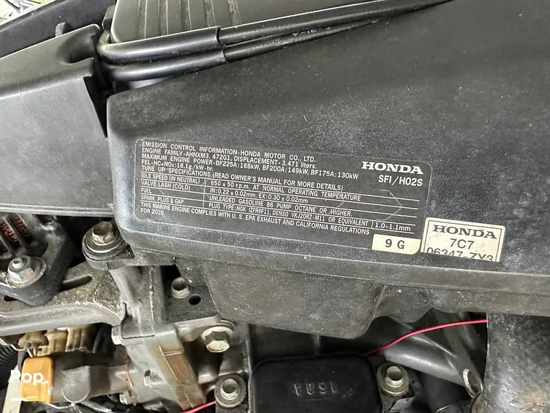 Slide: The Image of Sea Fox Commander 286 2010 - 15815255