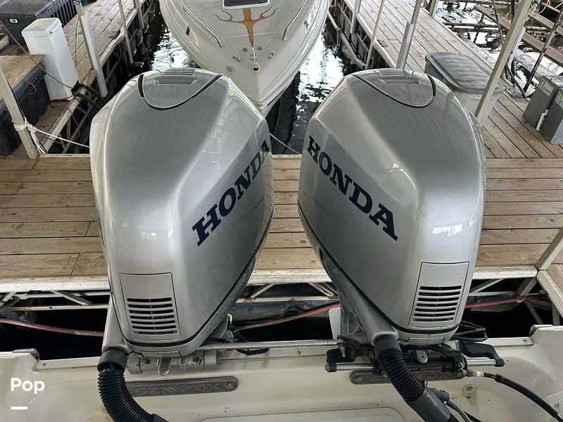 Slide: The Image of Sea Fox Commander 286 2010 - 15815257