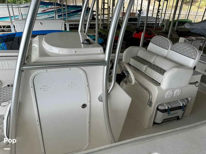 Slide: The Image of Sea Fox Commander 286 2010 - 15814950