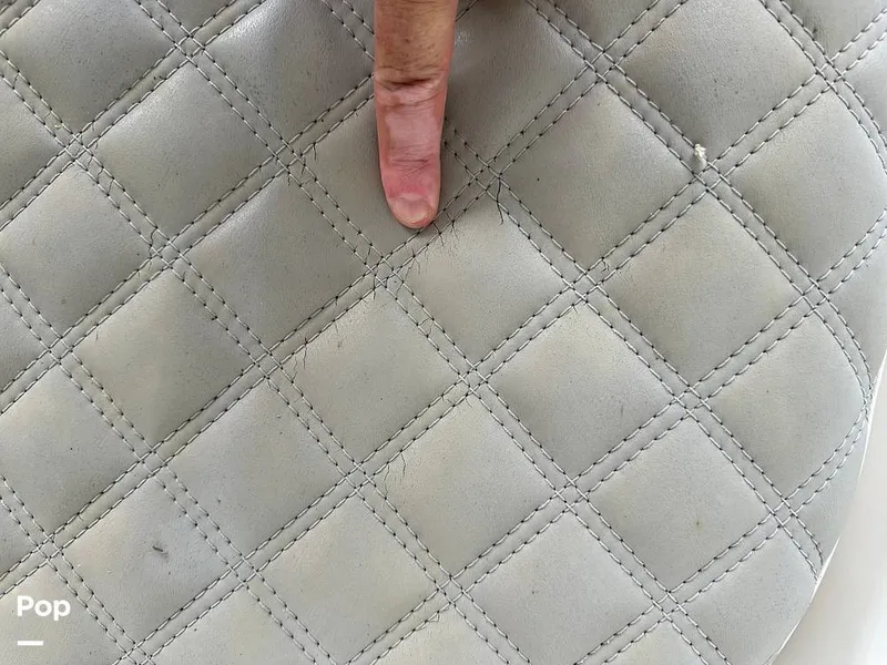 Slide: The Image of Sea Fox Commander 286 2010 - 15815000