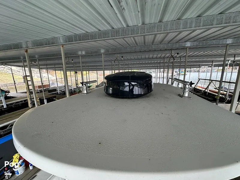 Slide: The Image of Sea Fox Commander 286 2010 - 15815008