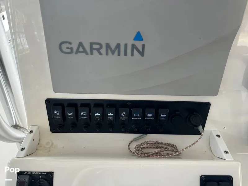 Slide: The Image of Sea Fox Commander 286 2010 - 15815015