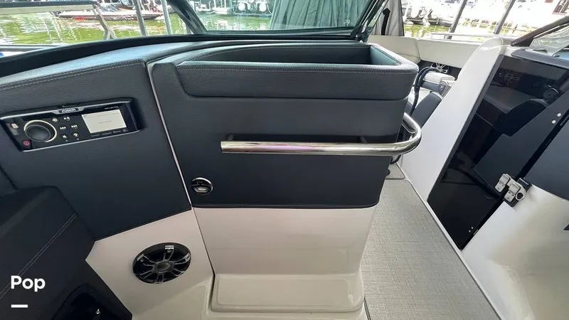 Slide: The Image of Regal 2800 2020 - 15770621