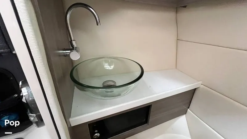 Slide: The Image of Regal 2800 2020 - 15770624