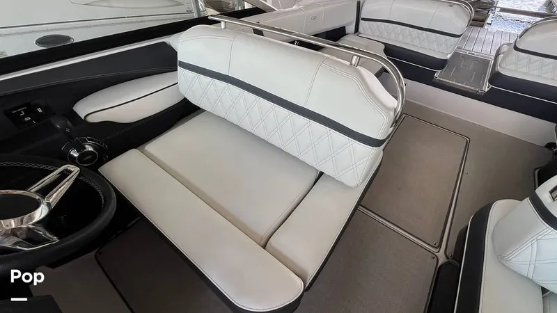 Slide: The Image of Regal 2800 2020 - 15770631