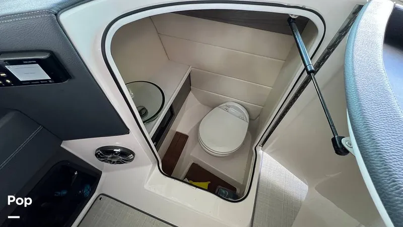 Slide: The Image of Regal 2800 2020 - 15770622