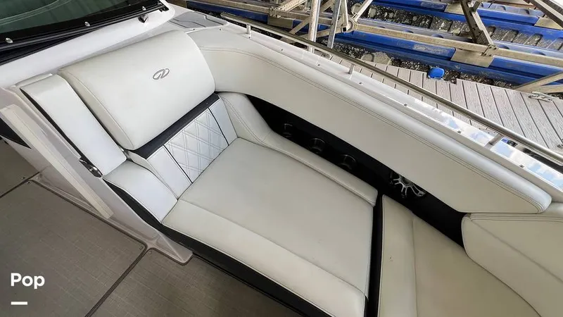 Slide: The Image of Regal 2800 2020 - 15770653