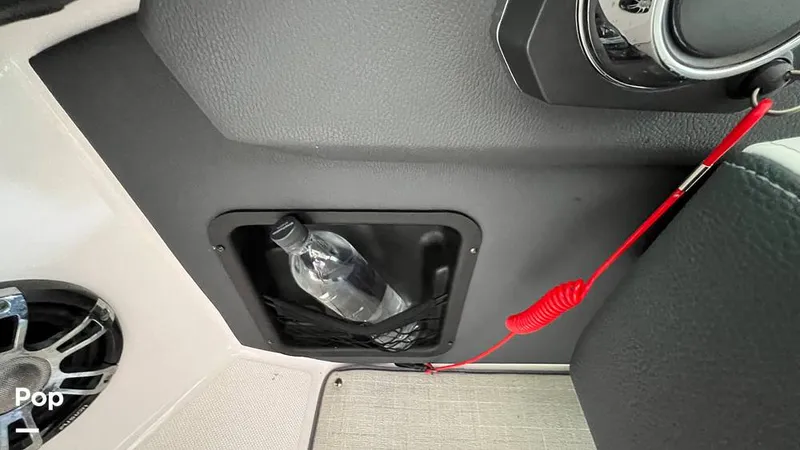 Slide: The Image of Regal 2800 2020 - 15770666