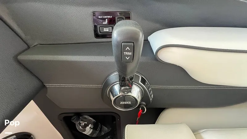 Slide: The Image of Regal 2800 2020 - 15770667