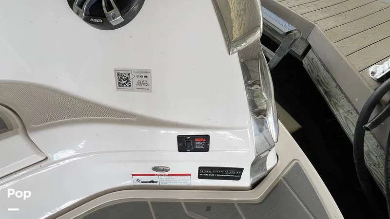 Slide: The Image of Regal 2800 2020 - 15770673