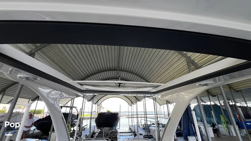 Slide: The Image of Regal 2800 2020 - 15770692