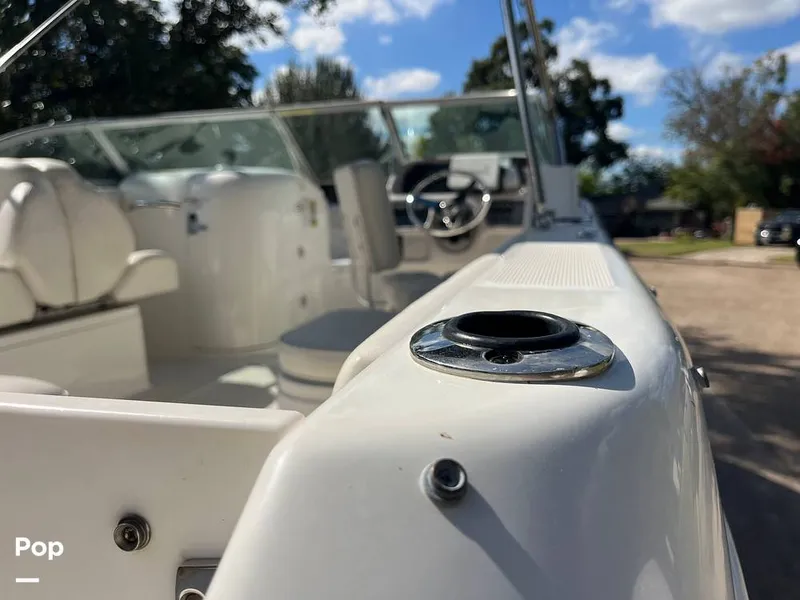 Slide: The Image of Robalo R227 2007 - 16030001