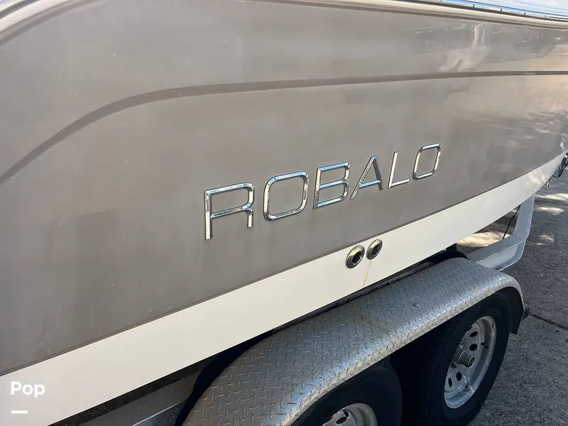 Slide: The Image of Robalo R227 2007 - 16030002