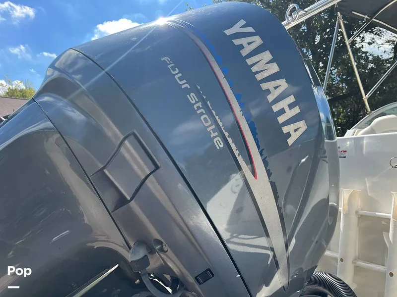 Slide: The Image of Robalo R227 2007 - 16030005