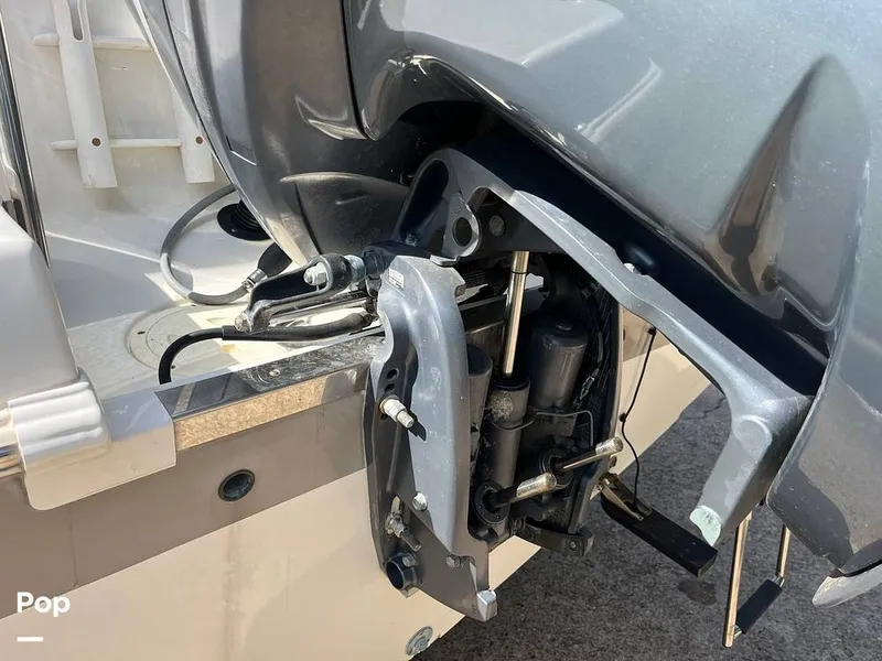 Slide: The Image of Robalo R227 2007 - 16030007