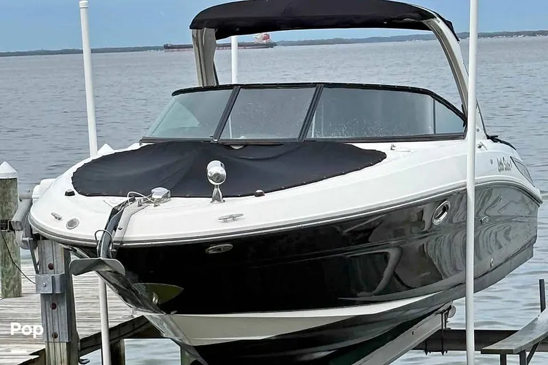 The Image of Sea Ray 300 SLX 2010 - 15751135