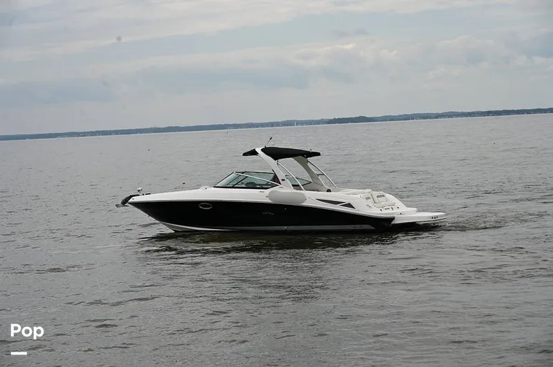 Slide: The Image of Sea Ray 300 SLX 2010 - 15835289