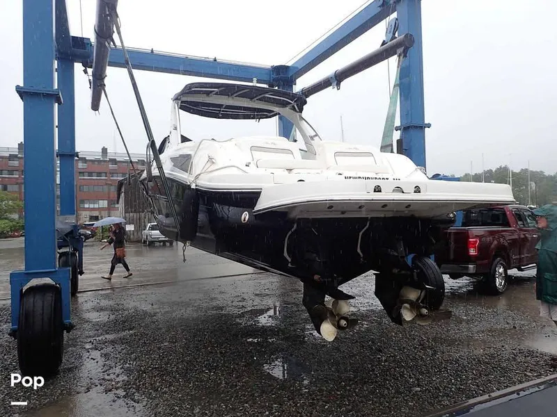 Slide: The Image of Sea Ray 300 SLX 2010 - 15954313