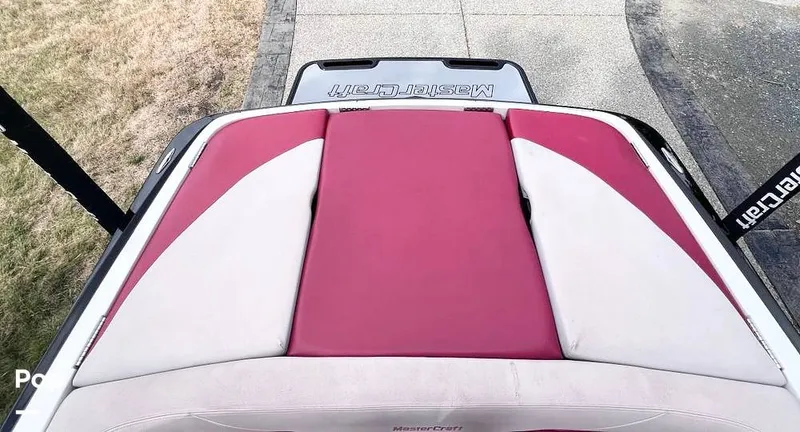 Slide: The Image of Sun Pad - Aft - 15781006