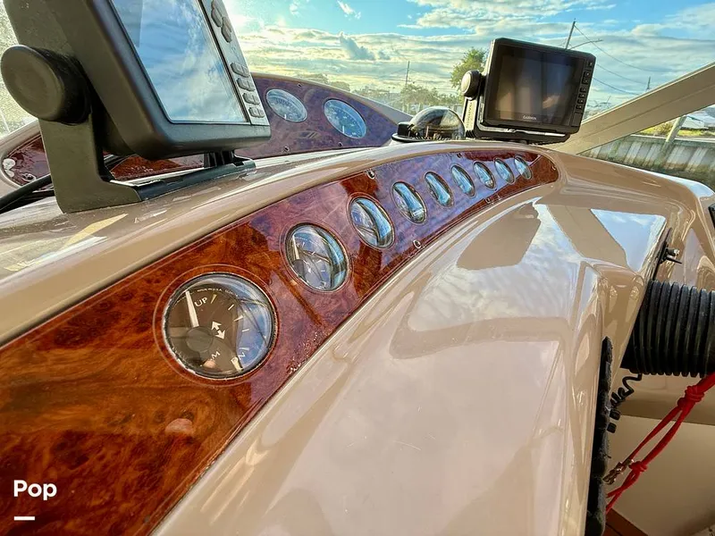 Slide: The Image of Maxum 3300 SCR 2000 - 15799556