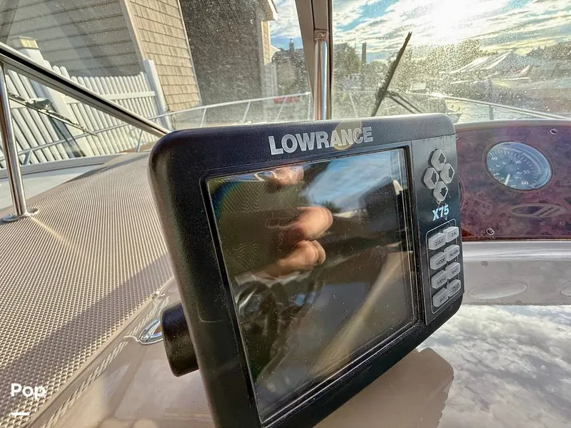 Slide: The Image of Maxum 3300 SCR 2000 - 15799559