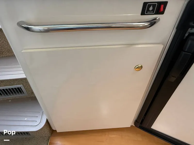 Slide: The Image of Maxum 3300 SCR 2000 - 15799576