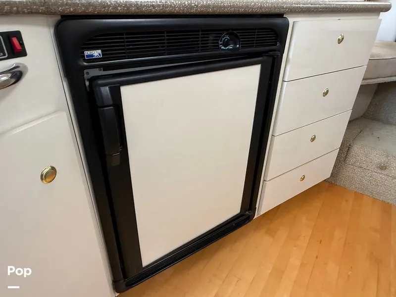 Slide: The Image of Maxum 3300 SCR 2000 - 15799577