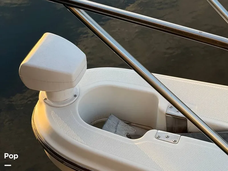 Slide: The Image of Maxum 3300 SCR 2000 - 15799607