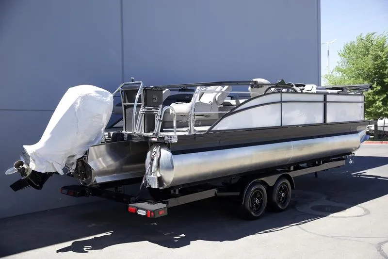 Slide: The Image of Barletta Boats ARIA A24CC 2025 - 2