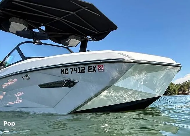 Slide: The Image of Nautique G23 2022 - 15754095