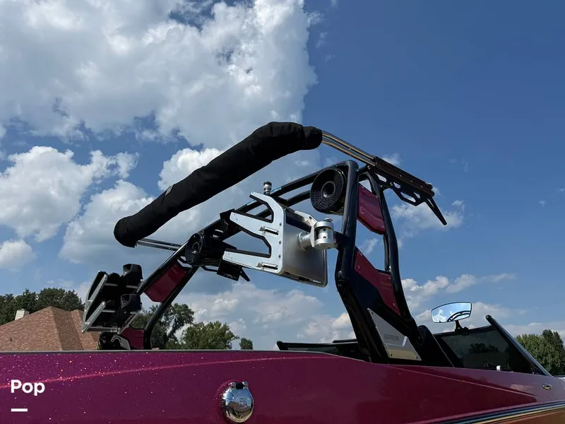 Slide: The Image of Supreme S220 2023 - 15816332