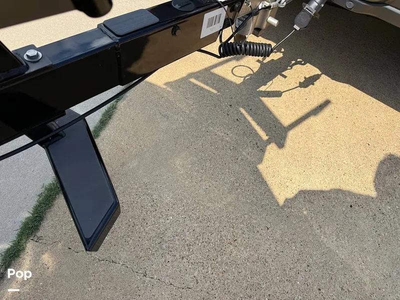 Slide: The Image of Supreme S220 2023 - 15816344