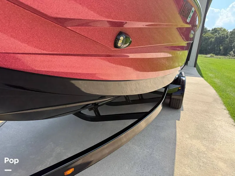 Slide: The Image of Supreme S220 2023 - 15816346