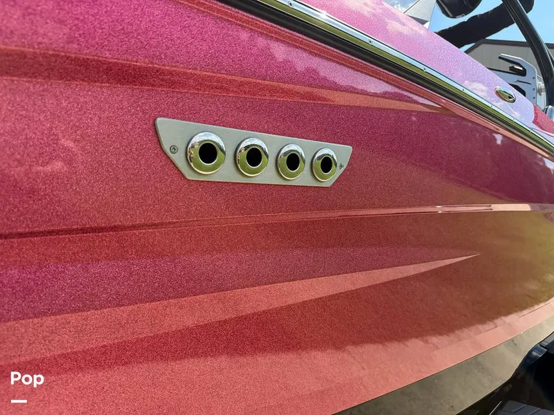 Slide: The Image of Supreme S220 2023 - 15816348