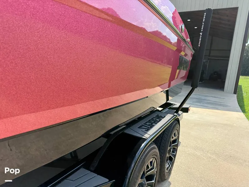 Slide: The Image of Supreme S220 2023 - 15816349