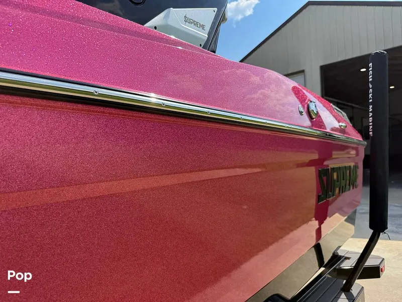 Slide: The Image of Supreme S220 2023 - 15816350