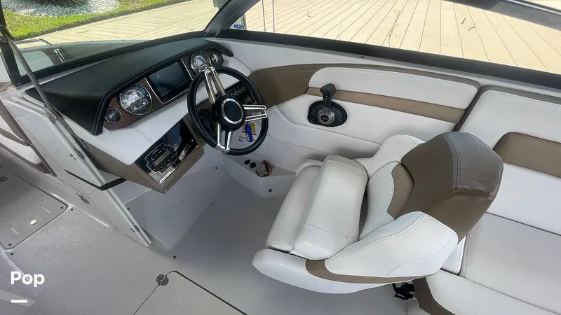 Slide: The Image of Four Winns H260 Horizon 2015 - 15881041