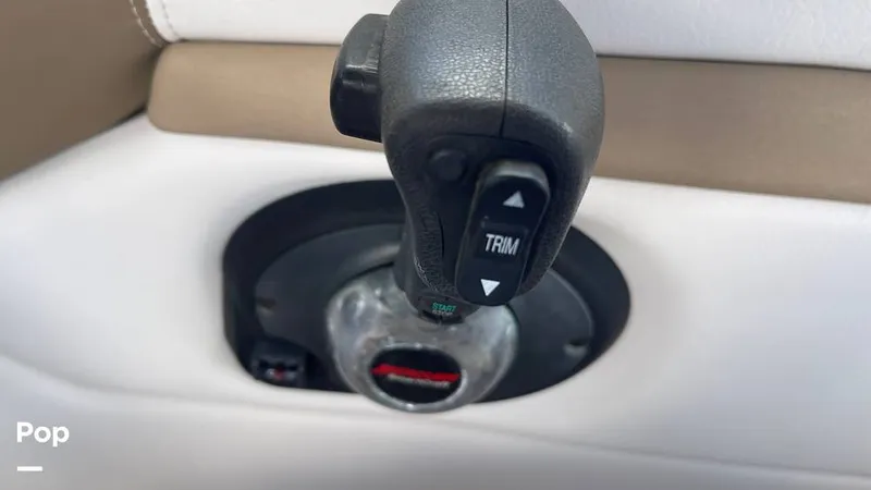 Slide: The Image of Four Winns H260 Horizon 2015 - 15881062