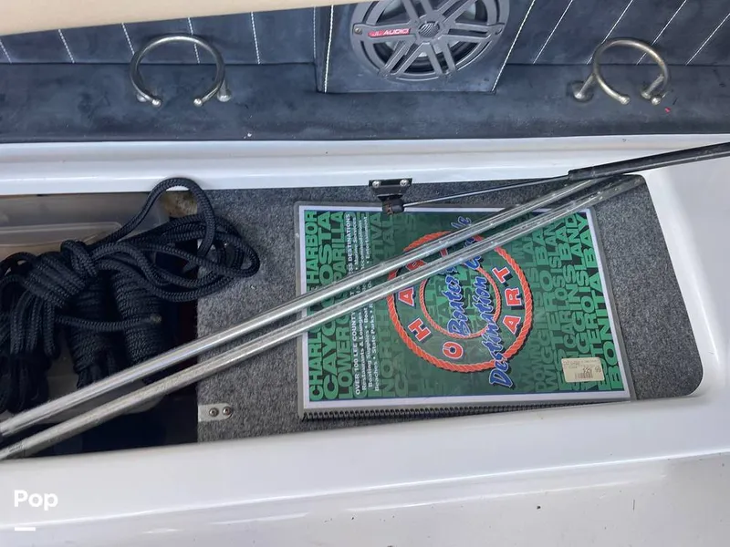 Slide: The Image of Four Winns H260 Horizon 2015 - 15881035