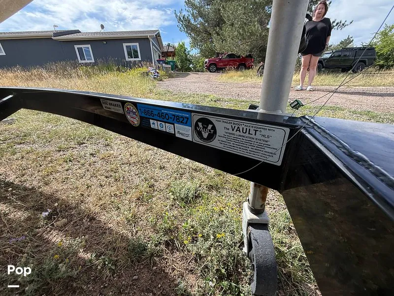 Slide: The Image of Axis A22 2015 - 15843515