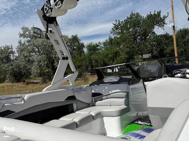 Slide: The Image of Axis A22 2015 - 15777433