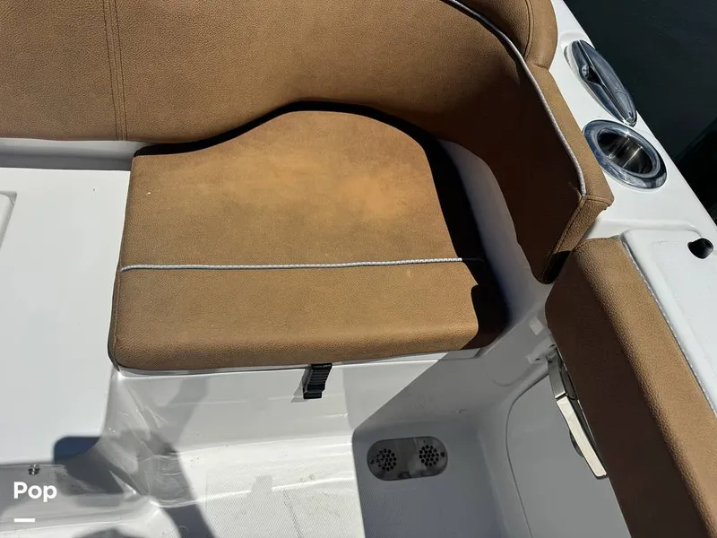 Slide: The Image of Sea Hunt Ultra 265 SE 2024 - 15808223